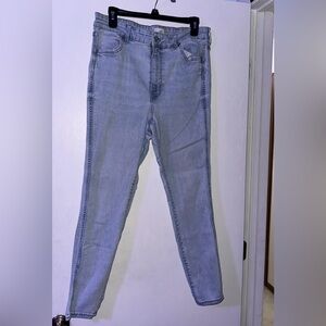 H&M Light Blue Skinny Jeans